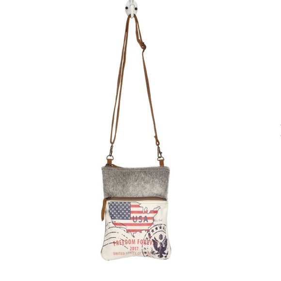 Myra Bag Handbags - Freedom FOREVER SMALL & CROSS BODY BAG…. LIKE NEW!🇺🇸